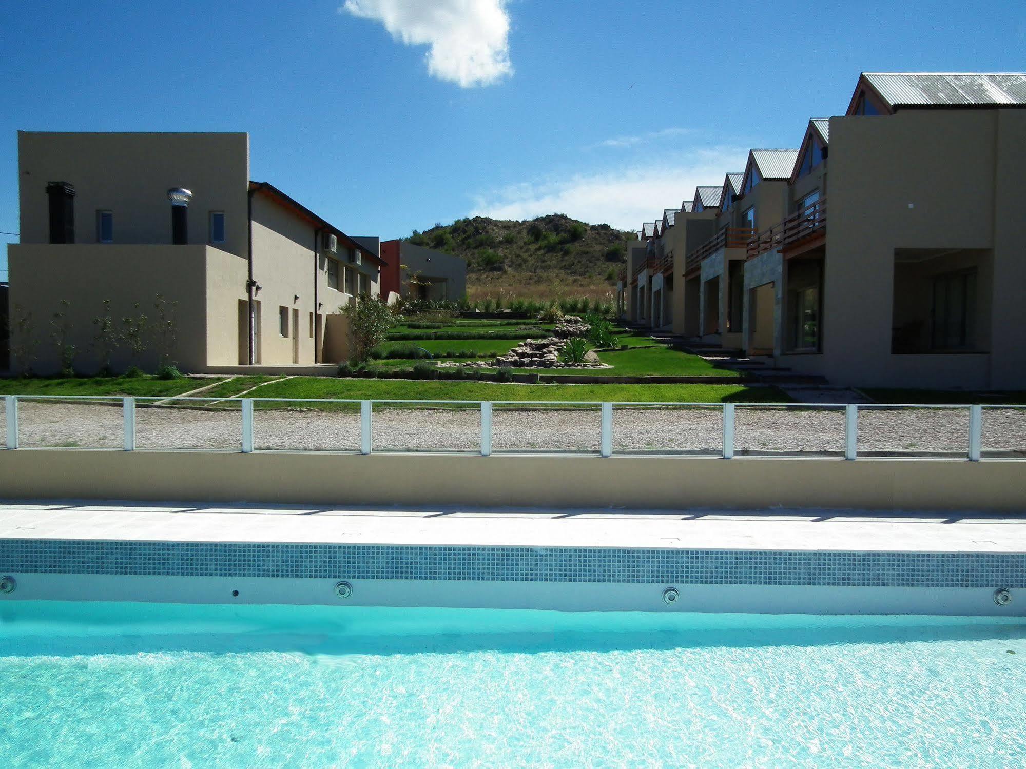 Bed and Breakfast Posada Y Spa Las Golondrinas à Sierra de la Ventana Extérieur photo